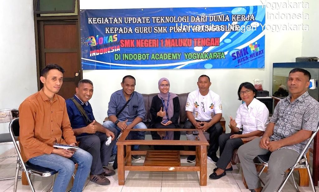 SMK N 1 Maluku Tengah Melakukan Kegiatan Update Teknologi